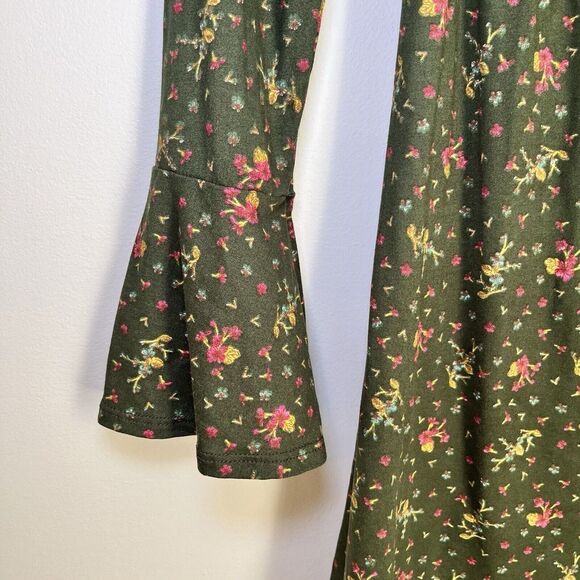 Emory Park Wrapped Mini Dress Green Floral Y2K Boho Cottage Core Fairy Ethereal Emory Park Wrapped Mini Dress Green Floral Y2K Boho Cottage Core Fairy Ethereal